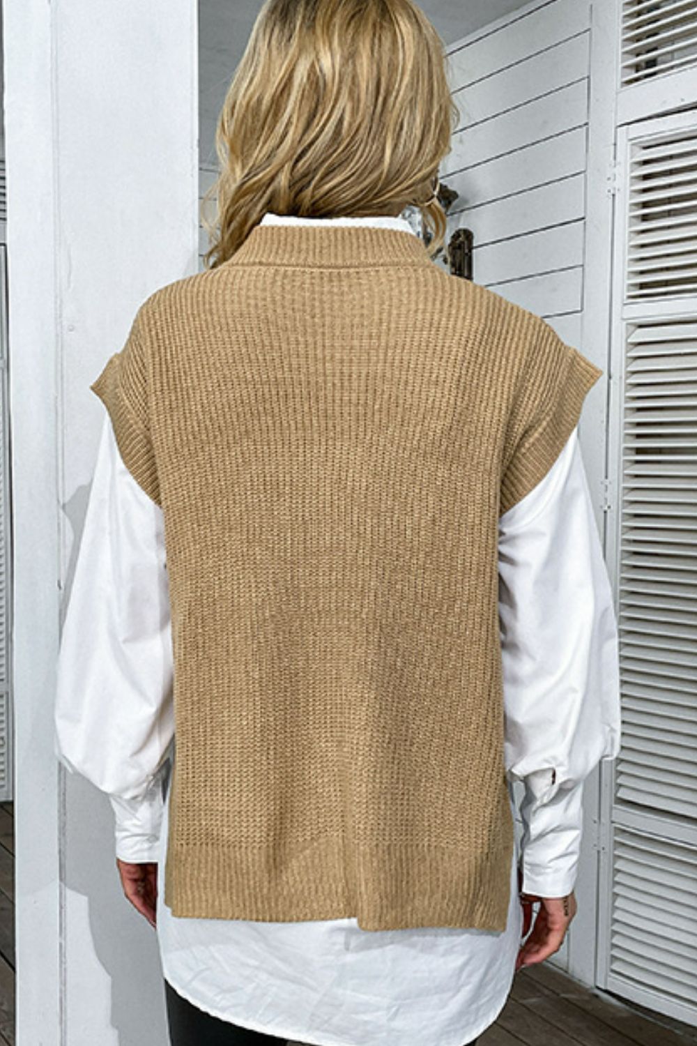 Mixed Knit Crewneck Slit Sweater Vest