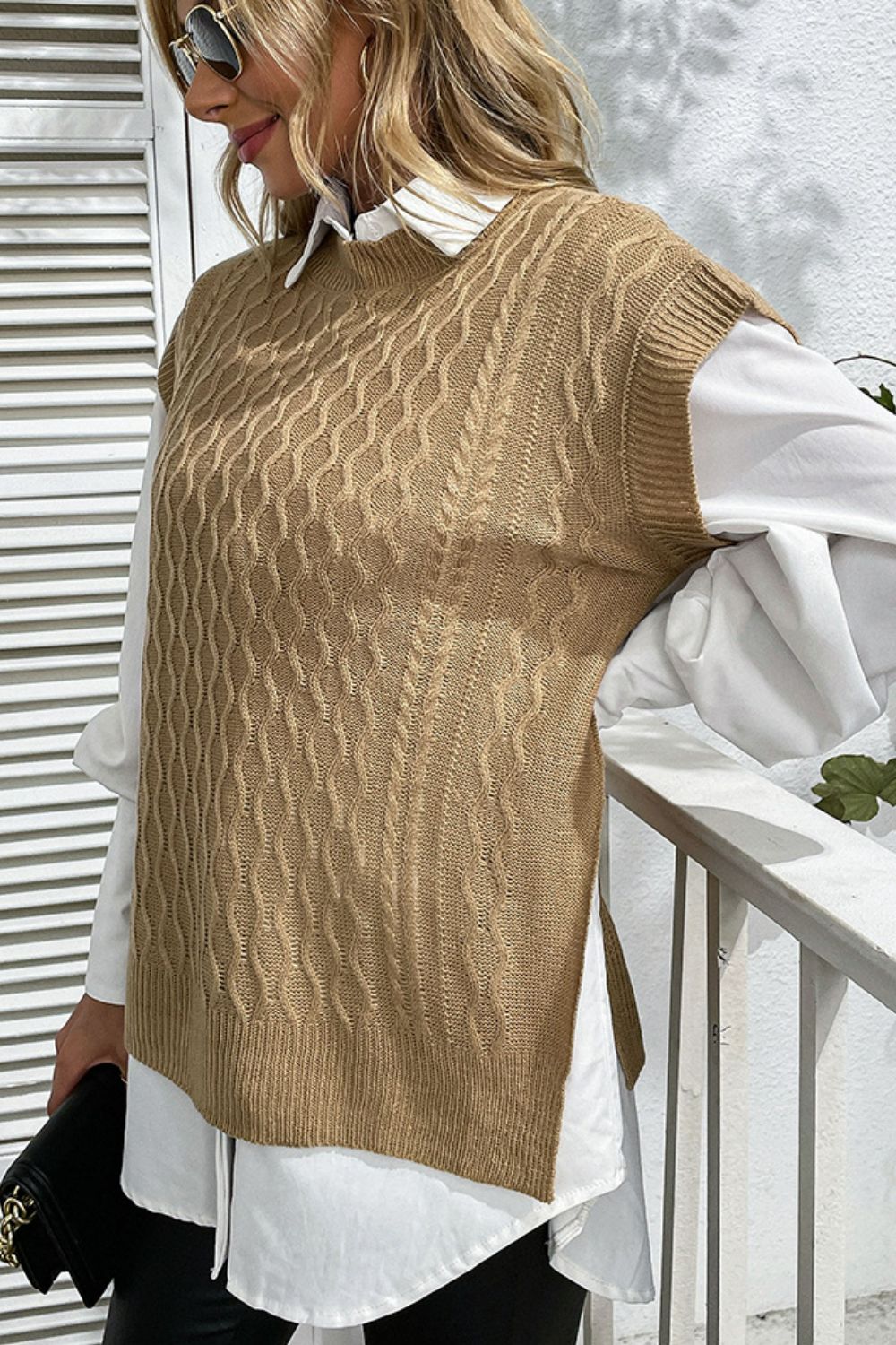 Mixed Knit Crewneck Slit Sweater Vest