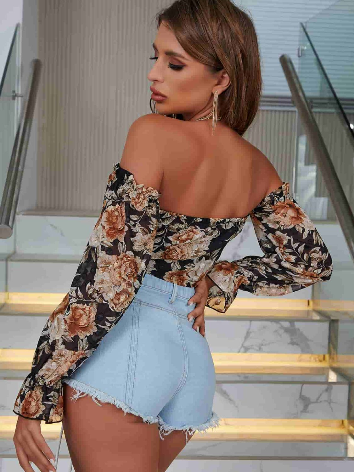 Floral Off-Shoulder Cropped Top